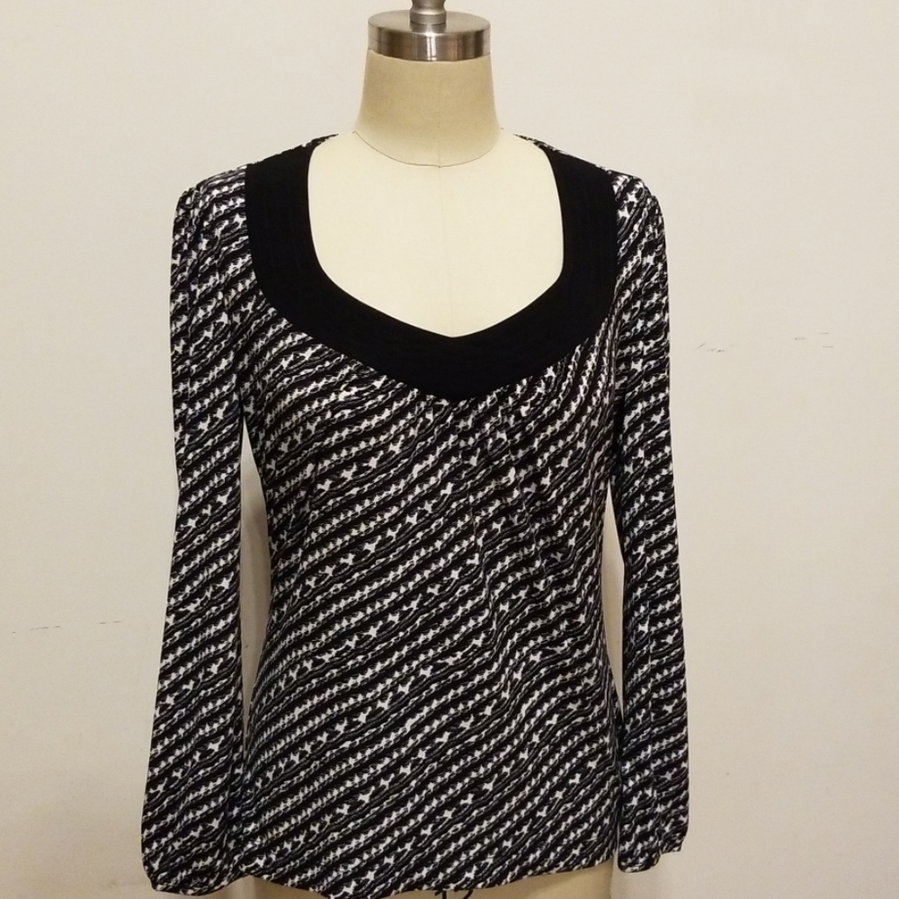 💥 Worthington Top Peasant Sleeves